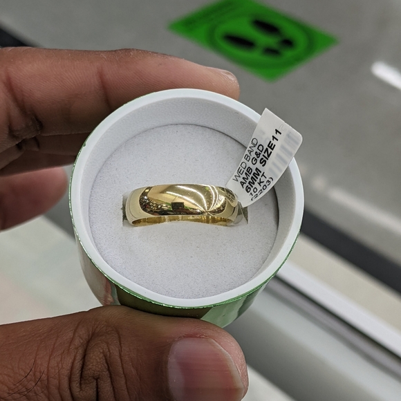 10kt Real Gold Wedding Band size 11